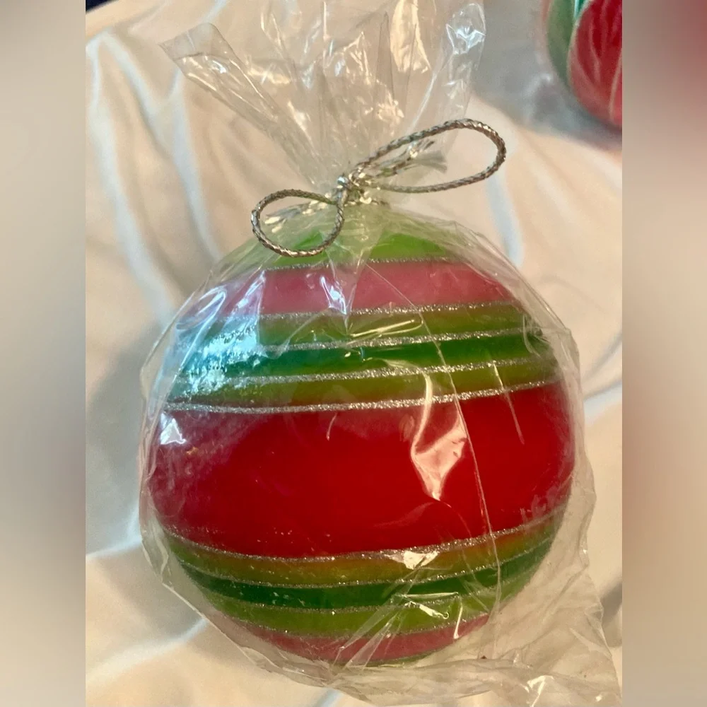 NWT Talbots Festive Gold Striped Holiday Unscented Wax Candles Set of 3